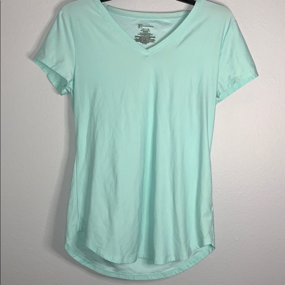 No boundaries tee shirt